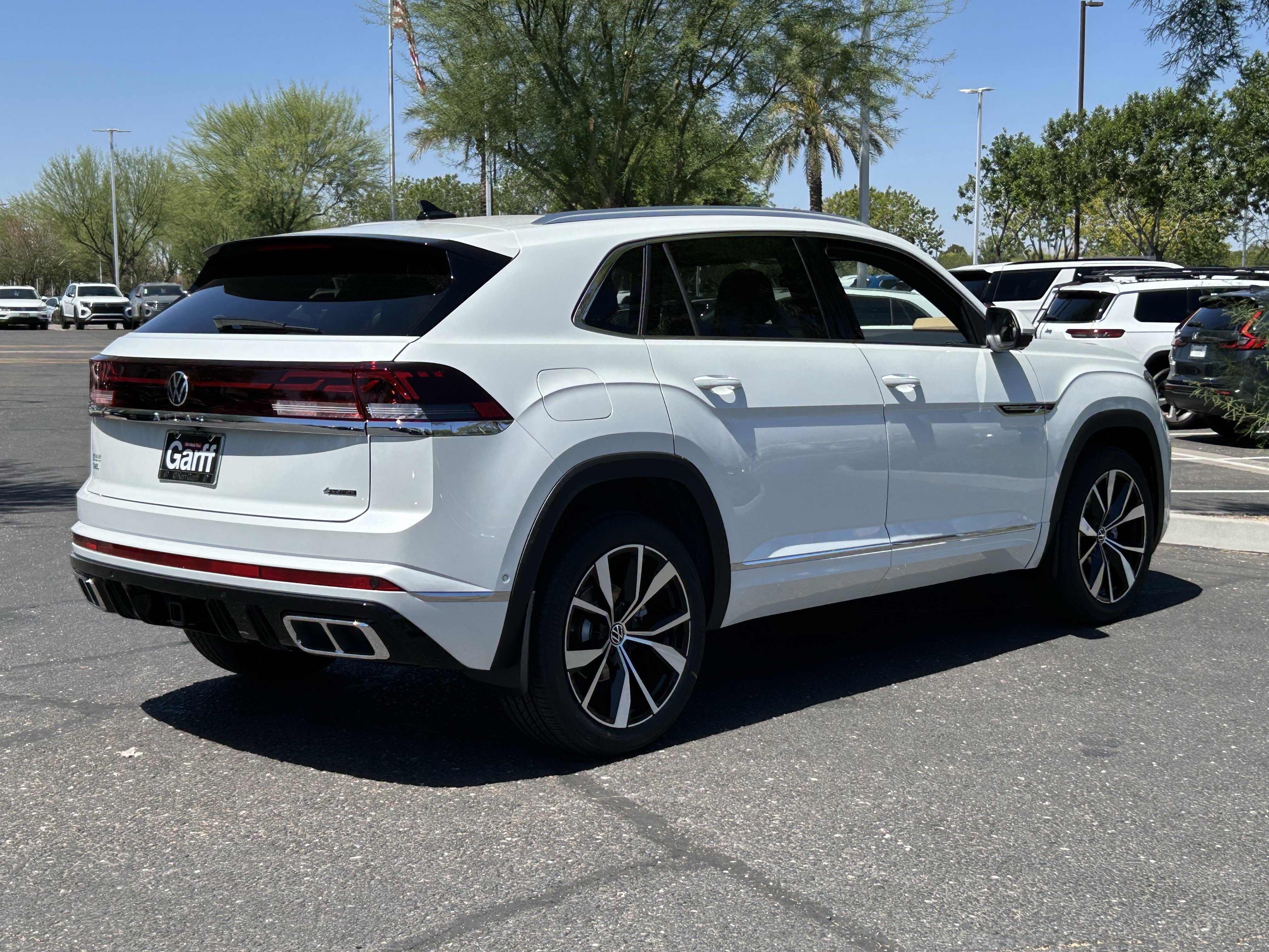 New 2026 Opal White Pearl Volkswagen 2.0T SEL Premium R-Line image 3