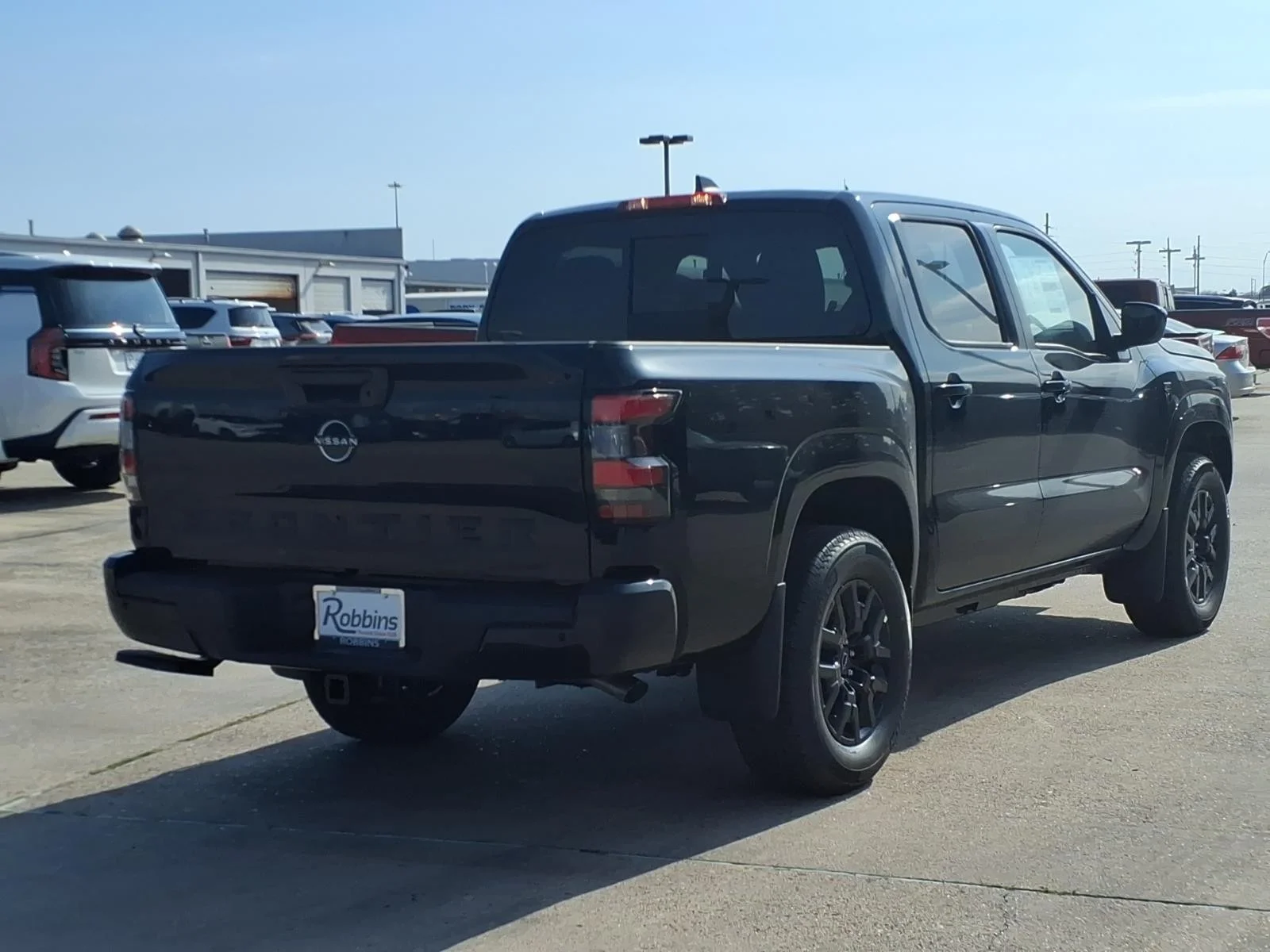 2026 Nissan Frontier Crew Cab SV - 4