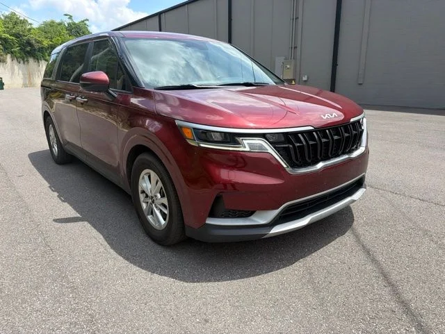 2023 Kia Sedona LX Seat Pkg's photo