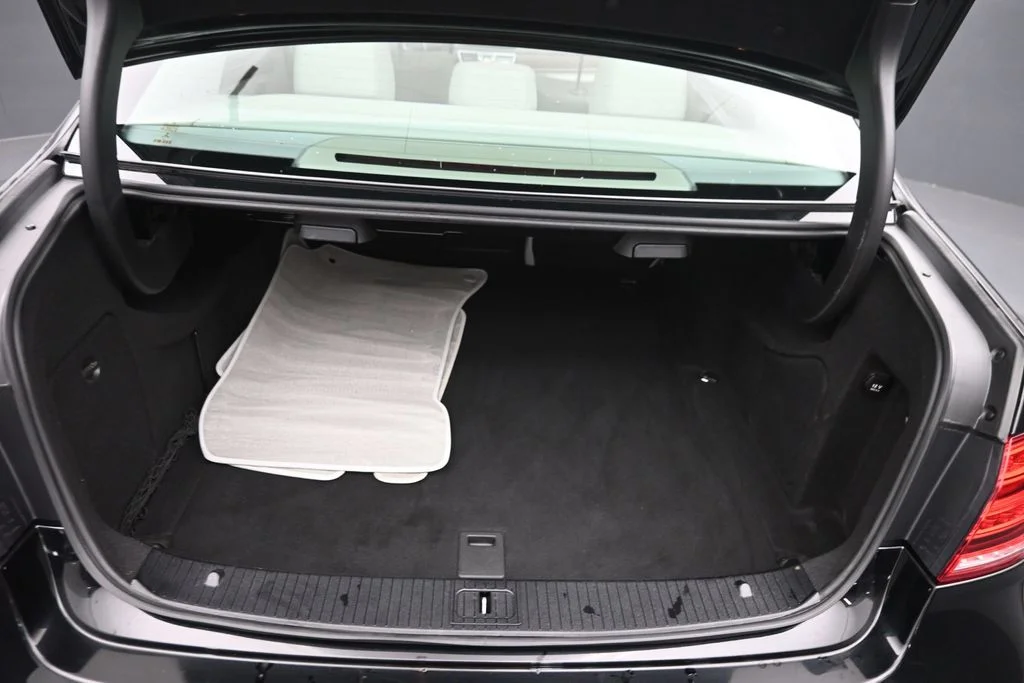 Used 2016 Black Mercedes-Benz E 350 image 11