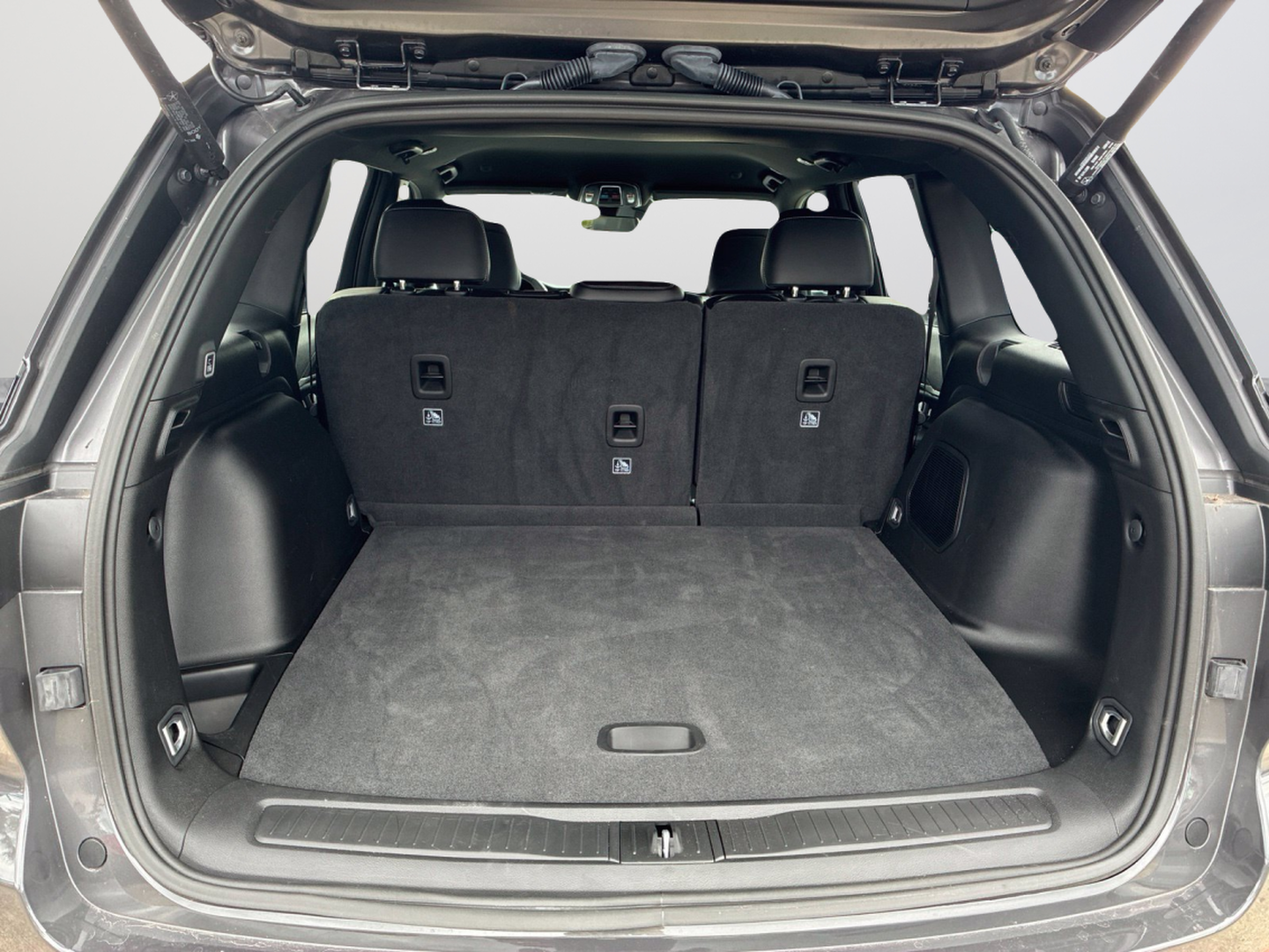 Used 2026 Gray Jeep Limited image 43