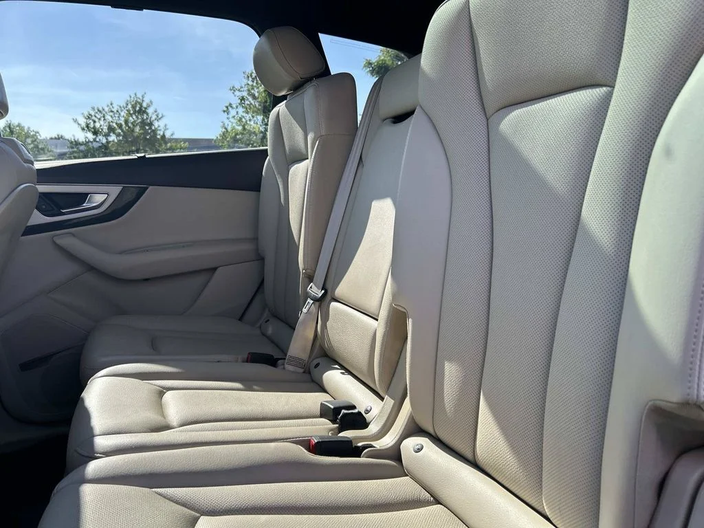Used 2018  Audi 2.0T Premium Plus image 16