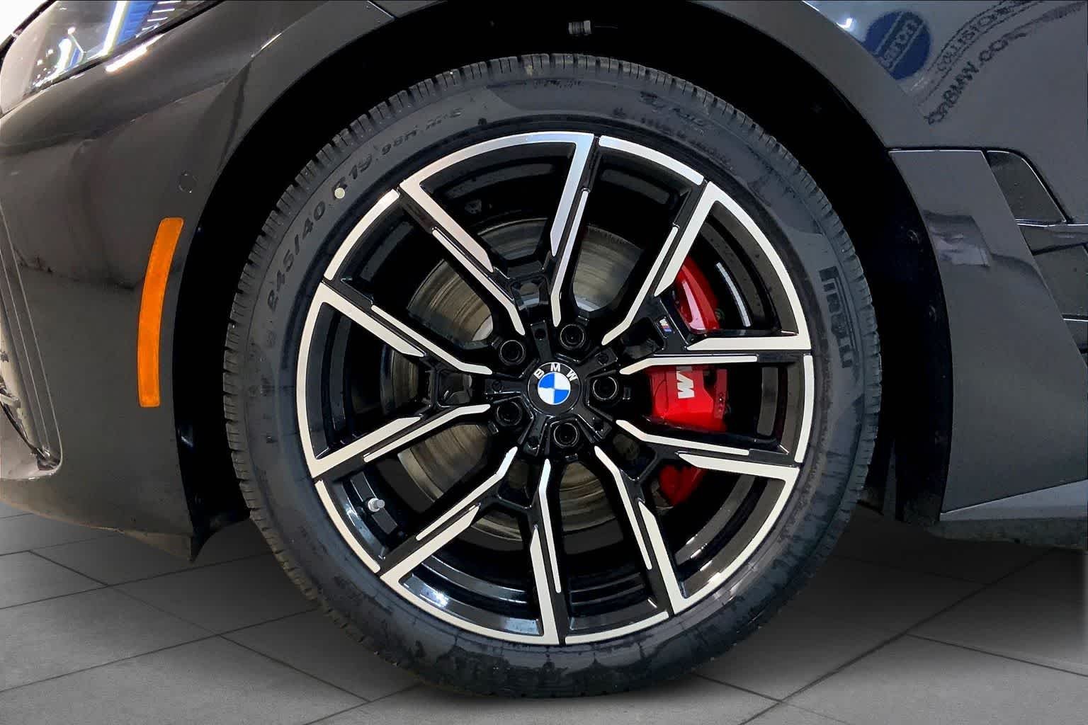 New 2026 Black Sapphire Metallic BMW xDrive40 image 11