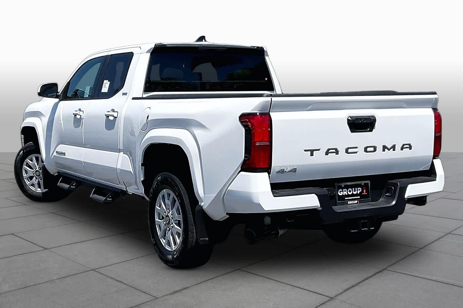 New 2026 Ice Cap Toyota SR5 image 12