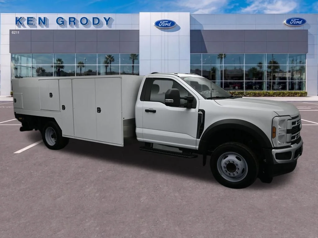 2025 Ford F-550 XL Regular Cab 193-In DRW's photo