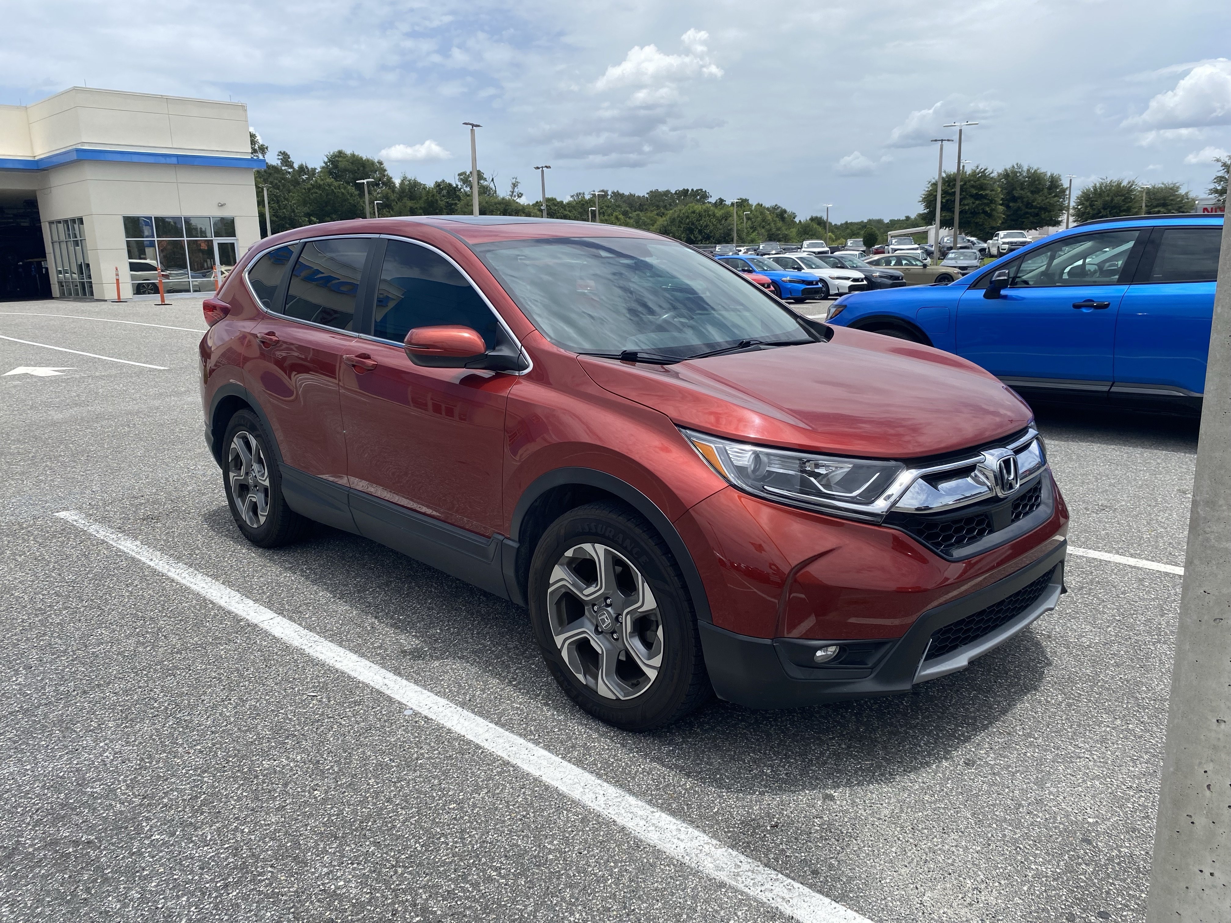 Used 2019 Molten Lava Pearl Honda EX-L image 13