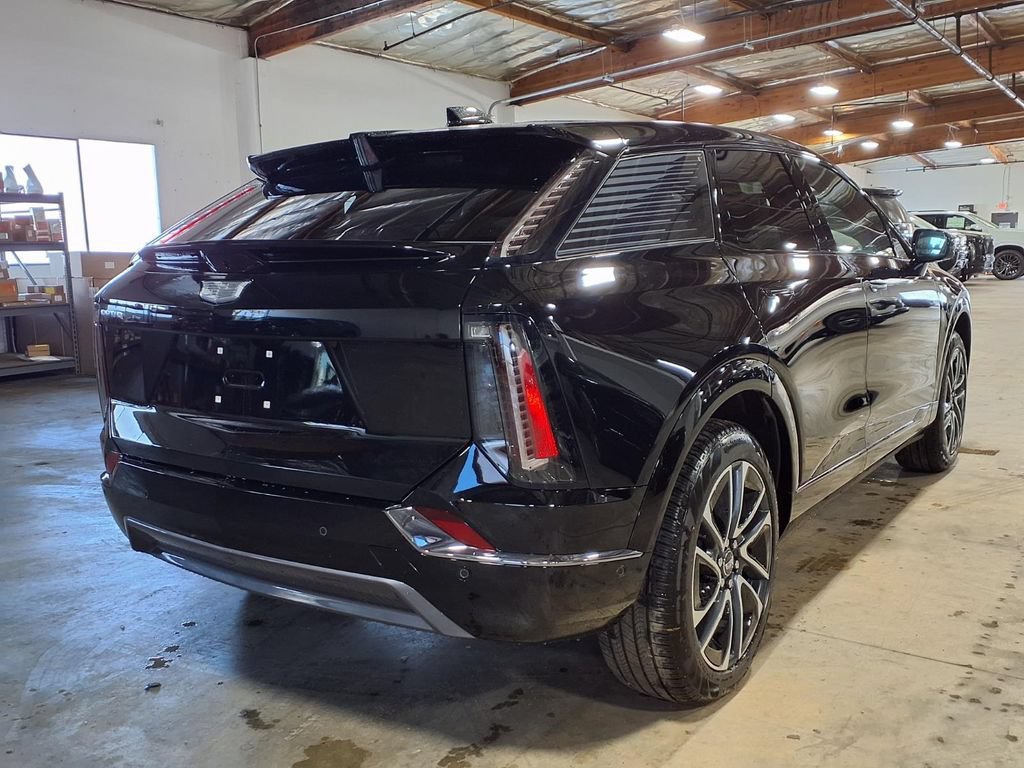 2027 Cadillac OPTIQ Sport - Photo 7