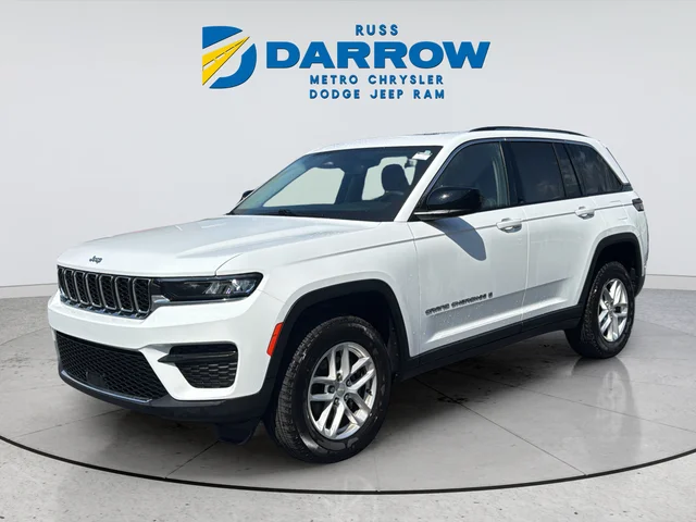 Used 2024 White Jeep Laredo X image 1