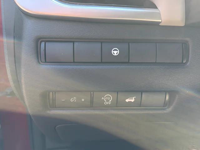 Used 2023 Red Nissan SL image 20