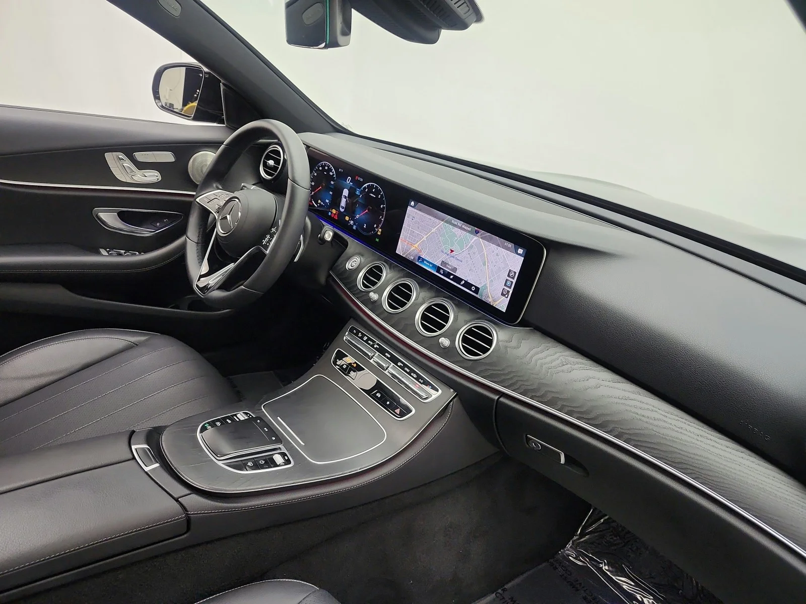 Used 2021 Graphite Grey Metallic Mercedes-Benz E 350 RWD Sedan image 19
