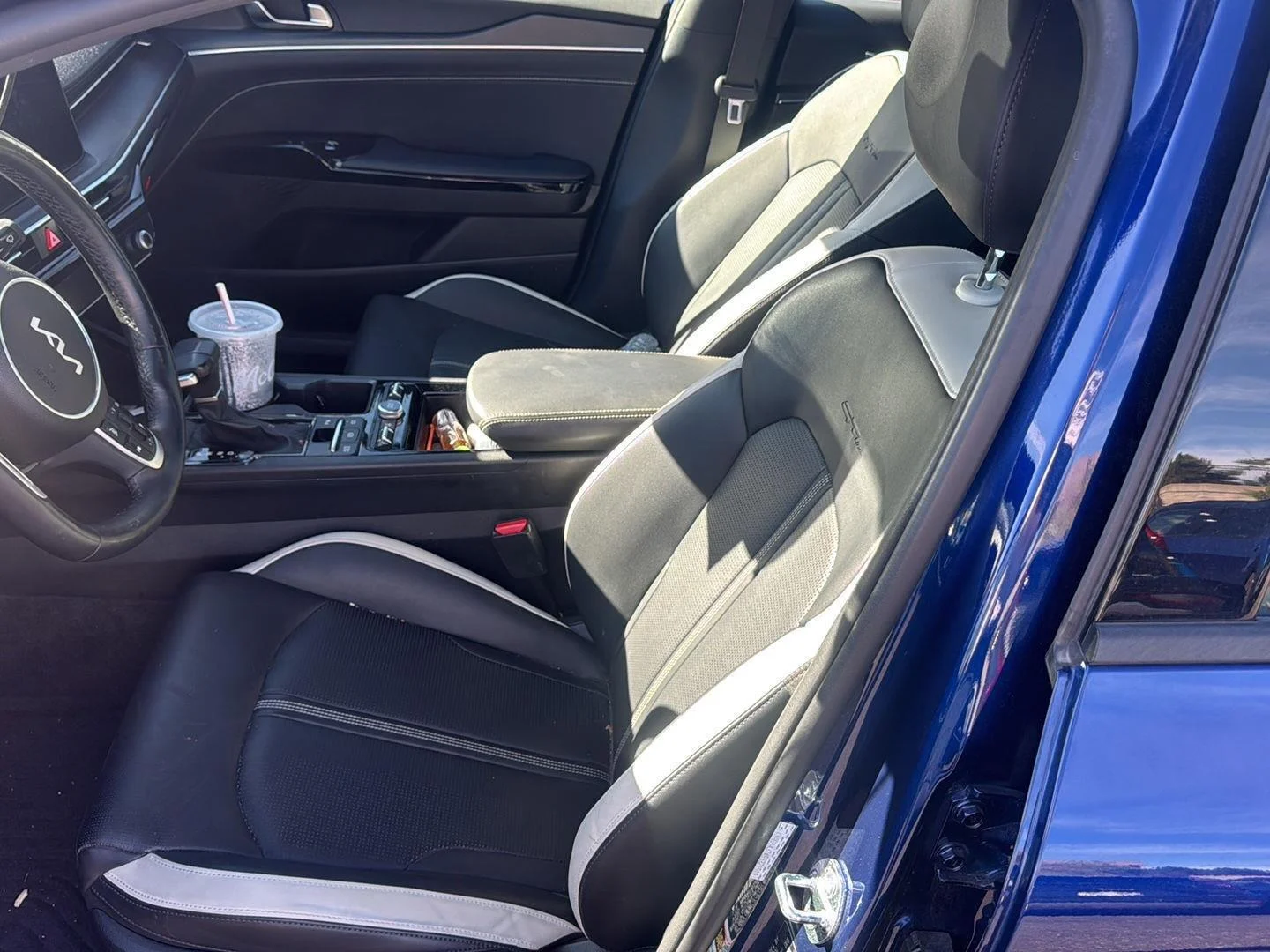 Certified Used 2025 Yacht Blue Kia GT-Line image 8