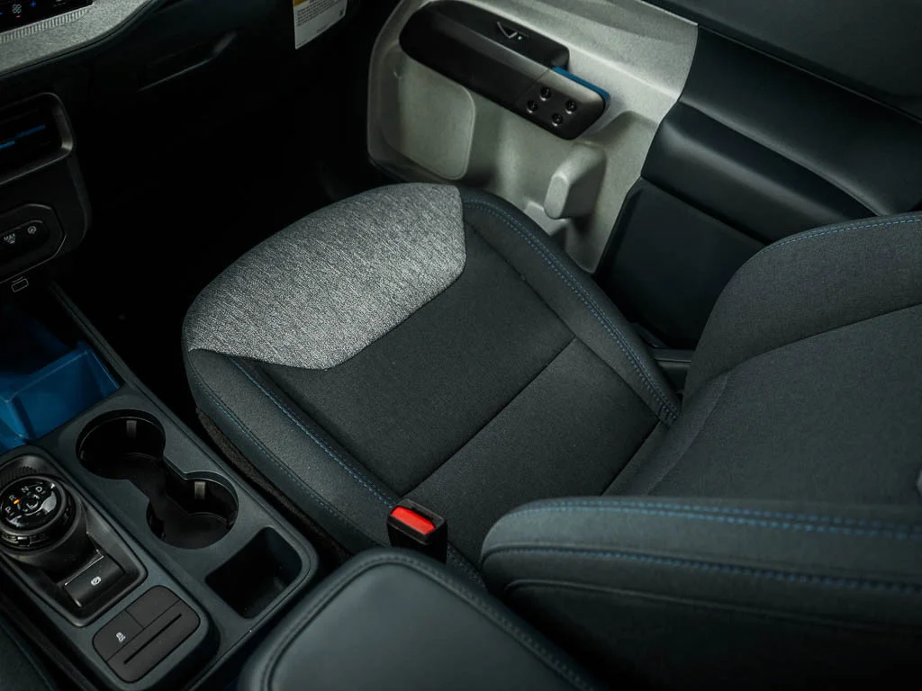 New 2026 Carbonized Gray Metallic Ford XLT image 23