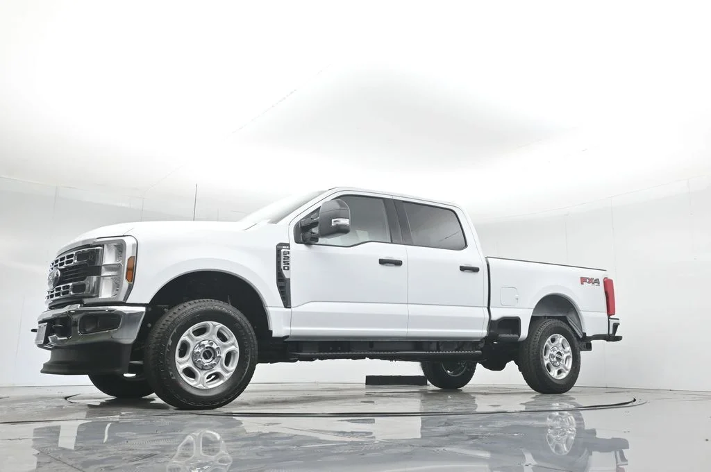 New 2026 White Ford XL image 52