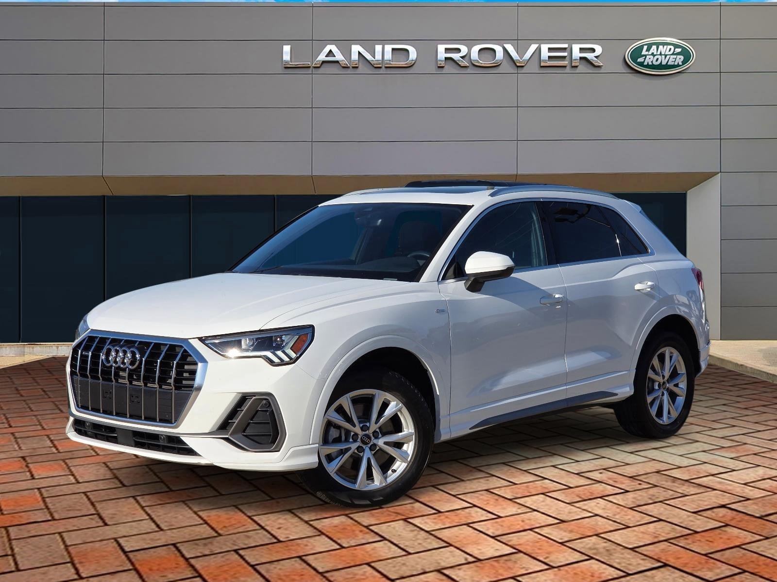 Used 2025 WHITE Audi S line Premium image 1