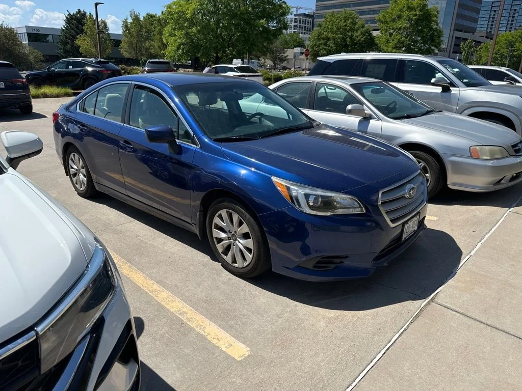 Used 2016 Blue Subaru 2.5i image 1
