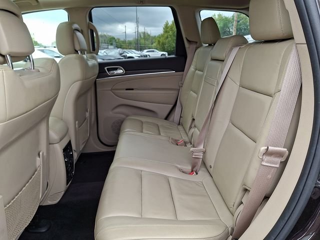 Used 2017 Brown Jeep Limited image 10