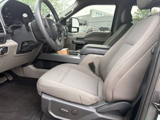Used 2022 Gray Metallic Ford XLT image 14
