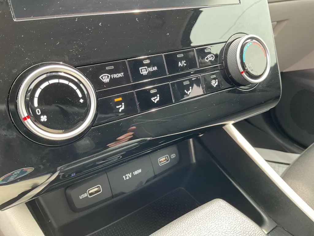 Used 2022 Portofino Gray Hyundai SEL image 27
