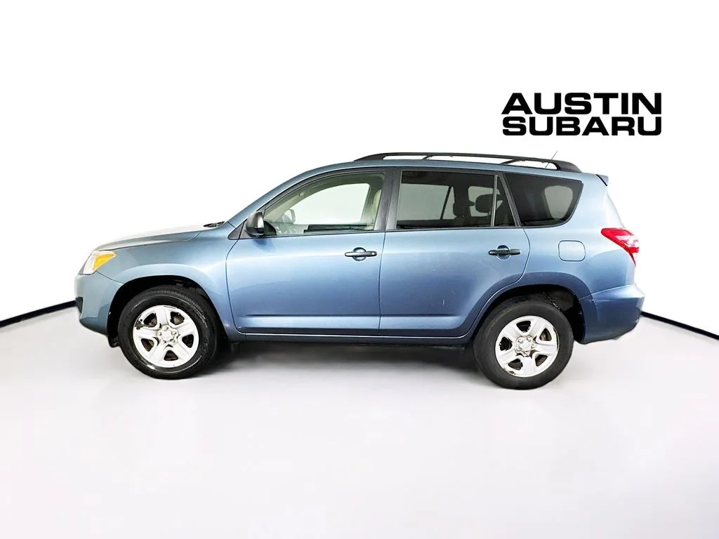 Used 2010 Blue Toyota Base image 4