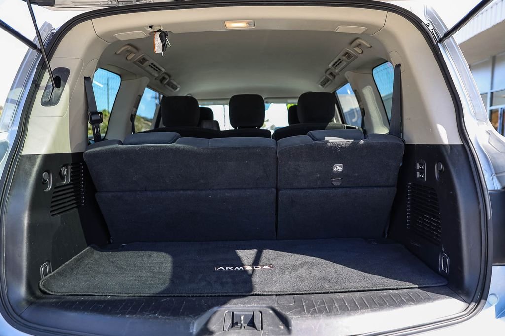 2019 Nissan Armada SV - Photo 25