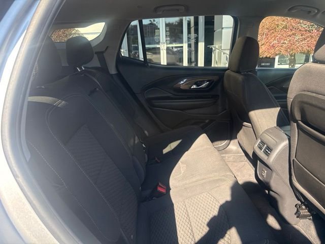 Used 2021 Silver GMC SLE image 24