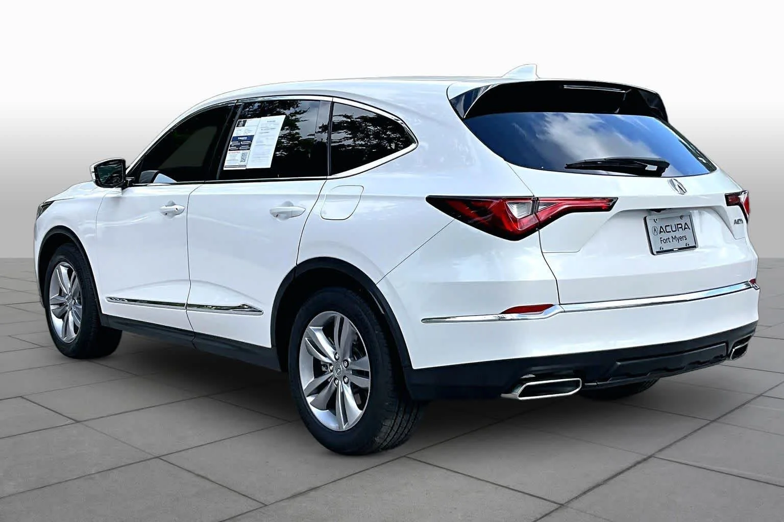 Used 2024 Platinum White Pearl Acura  image 12