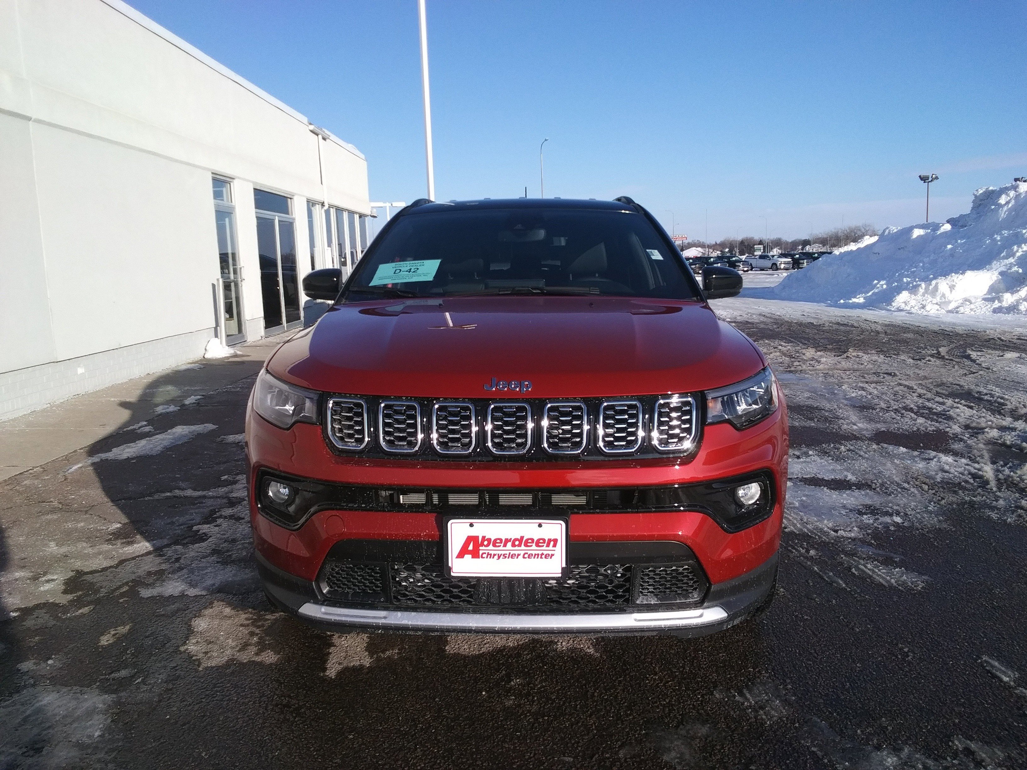 New 2026 Red Hot Pearl-Coat Exterior Paint Jeep Limited image 3