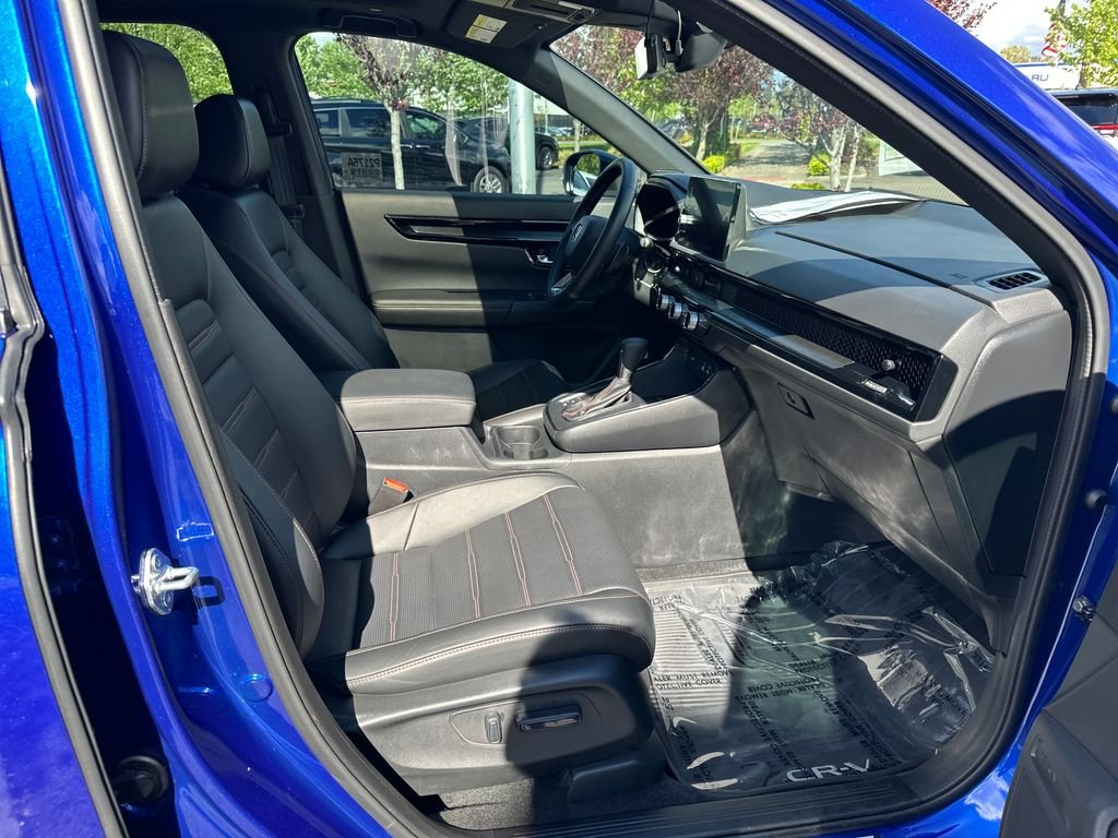 Used 2025 Still Night Pearl Honda Sport Touring image 17