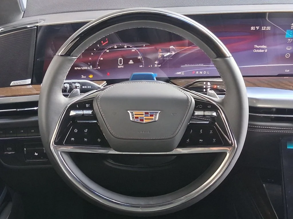 2027 Cadillac Escalade Platinum Sport - Photo 11