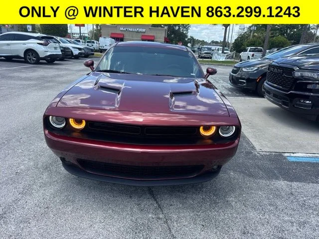 Used 2022 Red Dodge SXT image 6