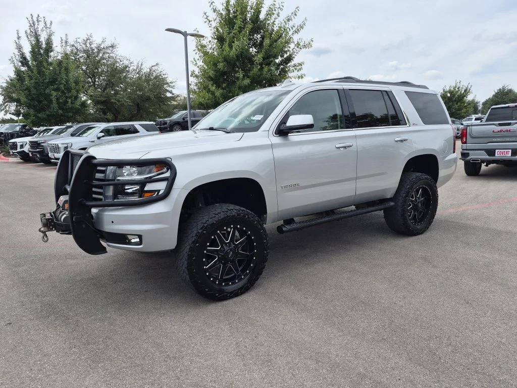 Used 2018 Silver Chevrolet LT image 3