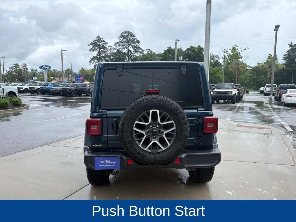 Used 2025 Fathom Blue Pearlcoat Jeep Sahara image 7