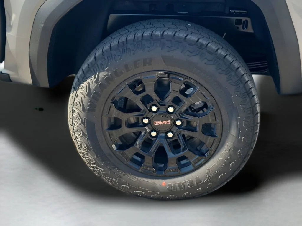 New 2026 Sterling Metallic GMC Elevation image 18