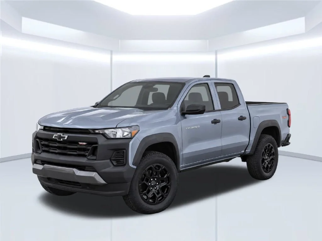 New 2026 Gray Chevrolet Trail Boss image 2