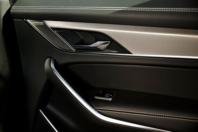 2026 Jaguar F-Pace R-Dynamic S - Photo 29