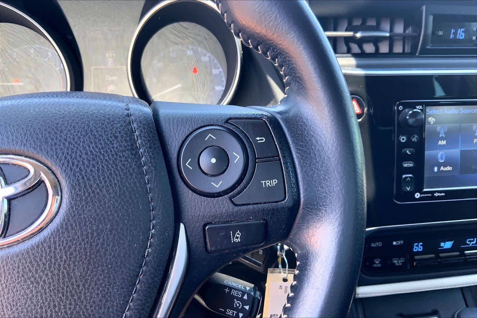 Used 2018 Classic Silver Metallic Toyota  image 25