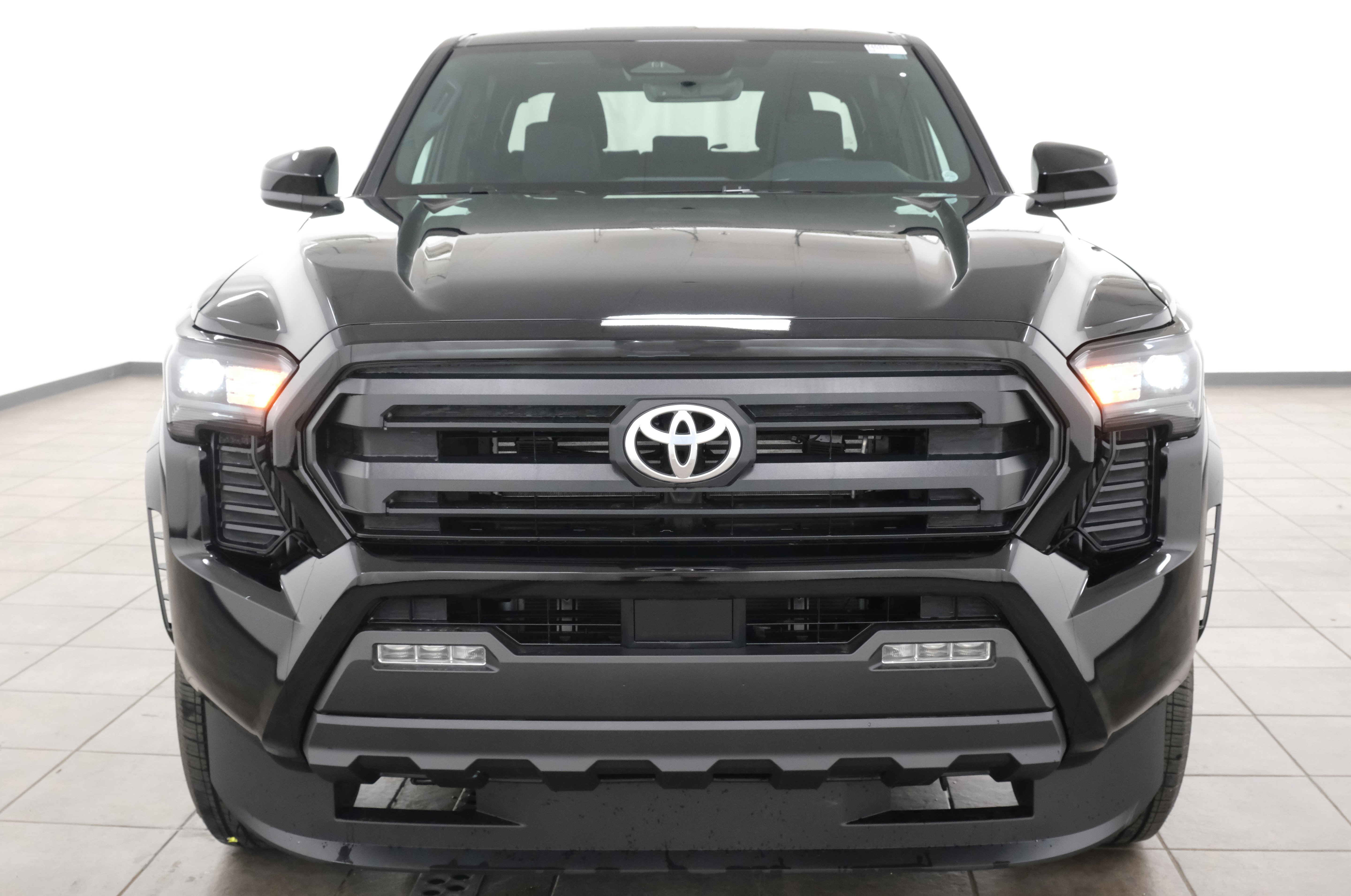 New 2026 Black Toyota  SR5 image 9