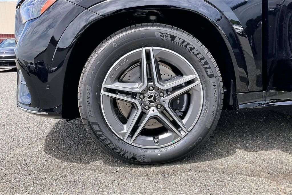 New 2026 Black Mercedes-Benz GLE 450 image 11