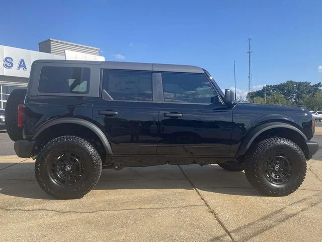 New 2026 Black Ford Big Bend image 2