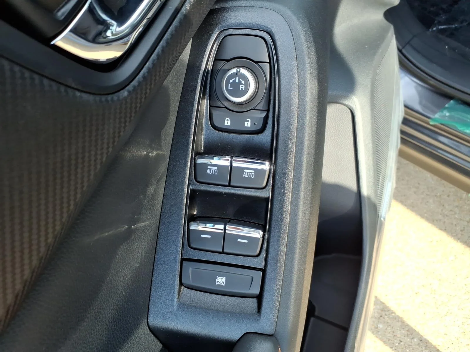 New 2026 MAGNETITE GRAY PEARL Subaru Limited image 21