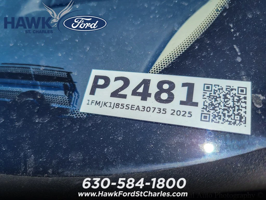 Certified Used 2025 Agate Black Metallic Ford Active image 30