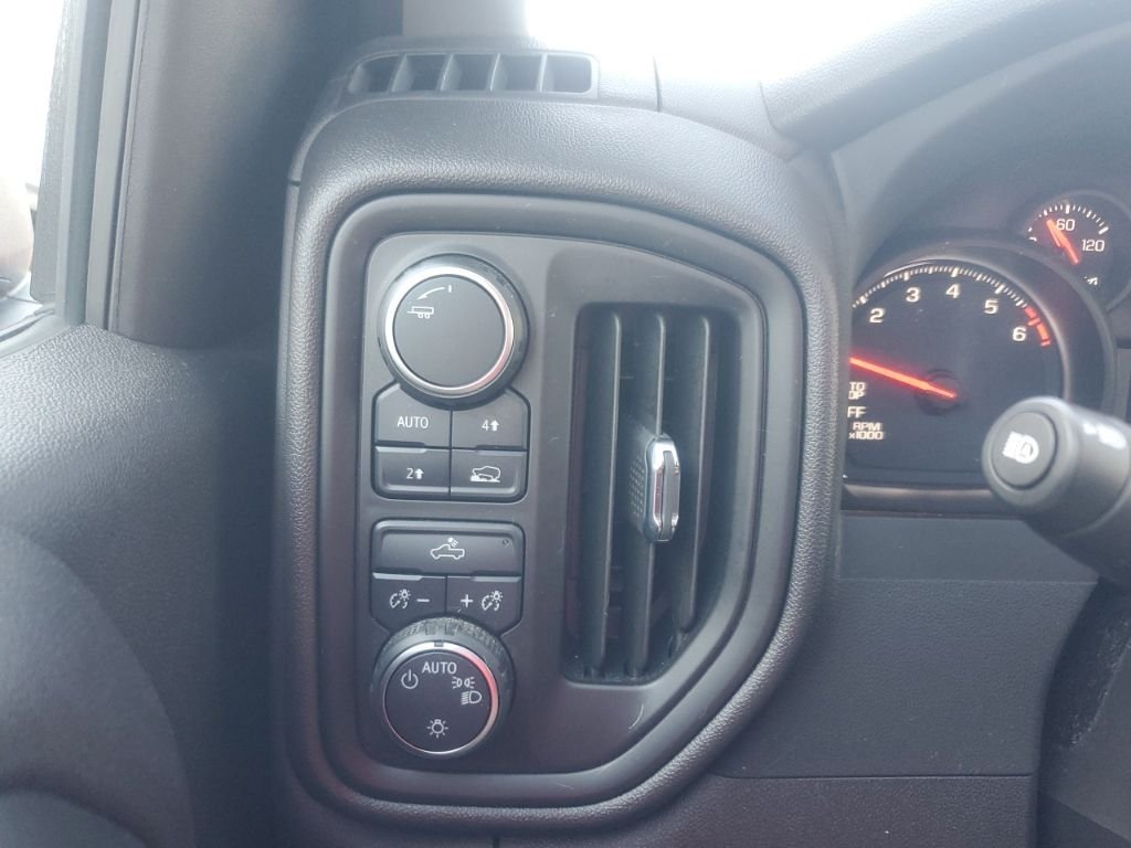 Used 2023 Red Chevrolet Custom image 23
