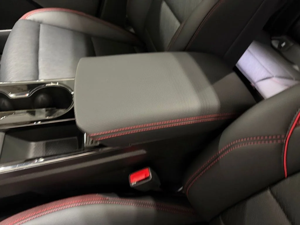 2027 Chevrolet Equinox RS - Photo 28
