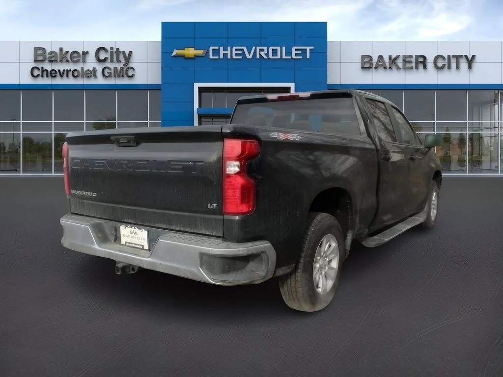 2023 Chevrolet Silverado 1500 LT - Photo 7