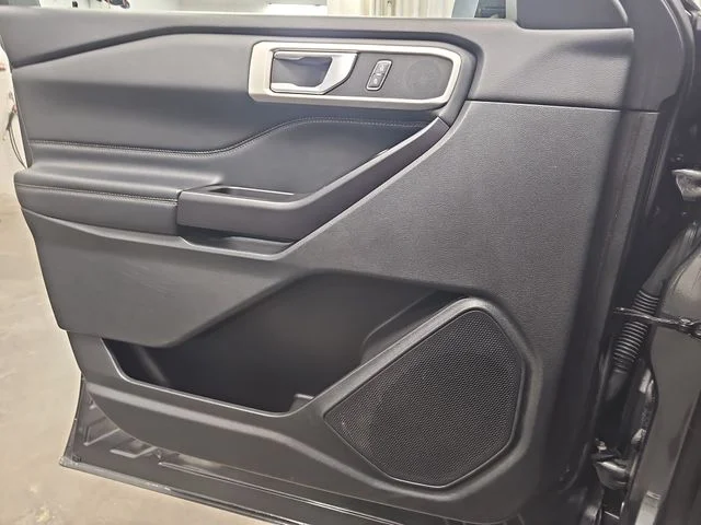 Used 2020 Gray Ford XLT image 27