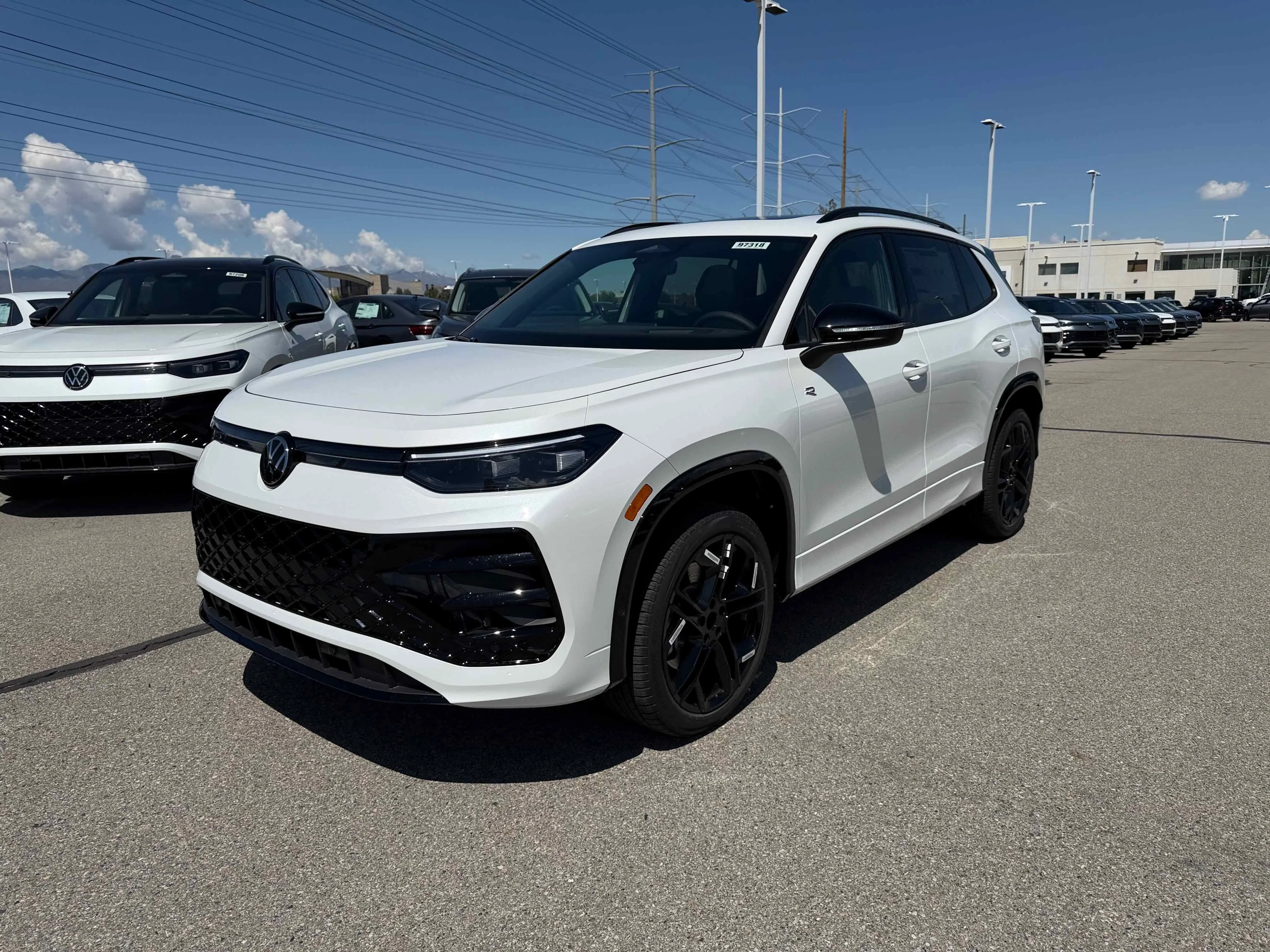 New 2026 Opal White Volkswagen SE R-Line Black image 12