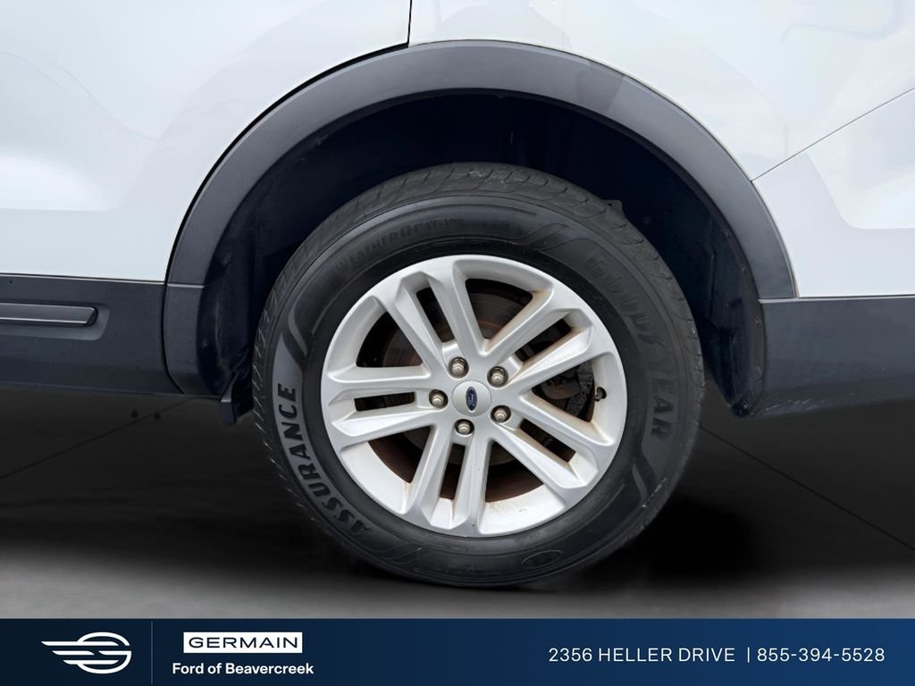 Used 2016 Oxford White Ford Base image 27