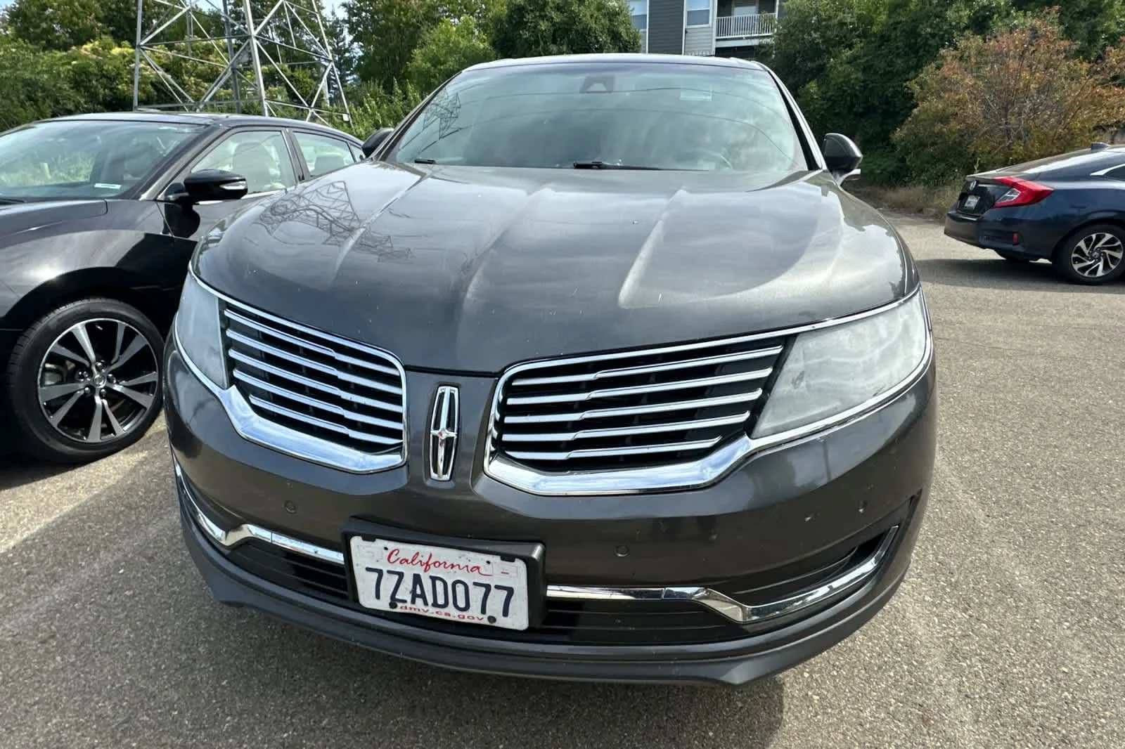 Used 2017 Magnetic Gray Metallic Lincoln Reserve image 6