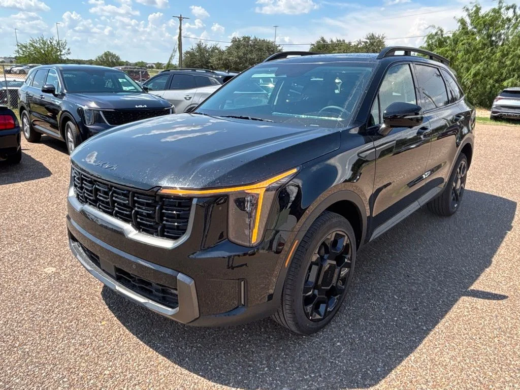 New 2025 Black Kia X-Line SX image 3