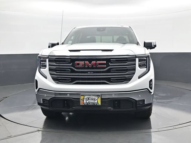 2026 GMC Sierra 1500 SLT - Photo 2
